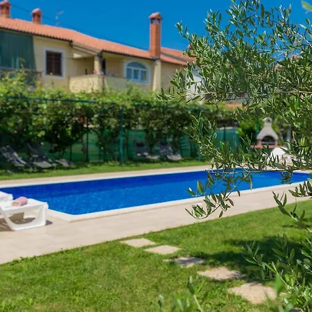 Holiday home Toni *
