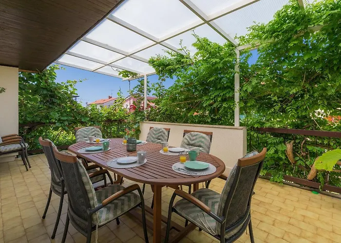 Toni Hébergement de vacances *